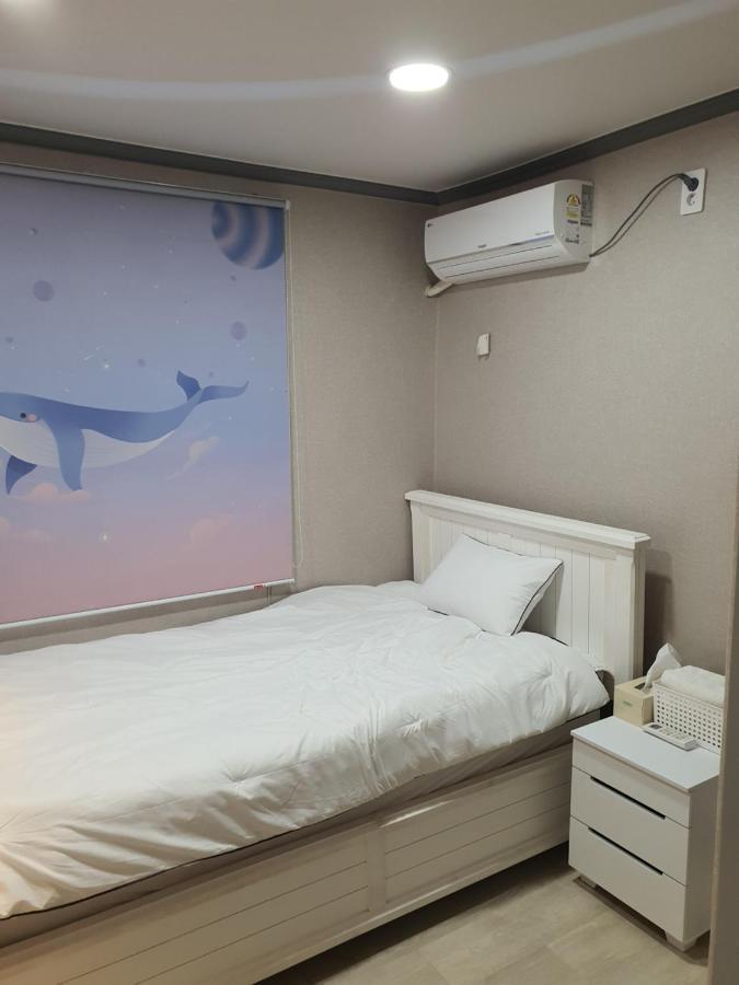 Ara Guesthouse ปูซาน ภายนอก รูปภาพ